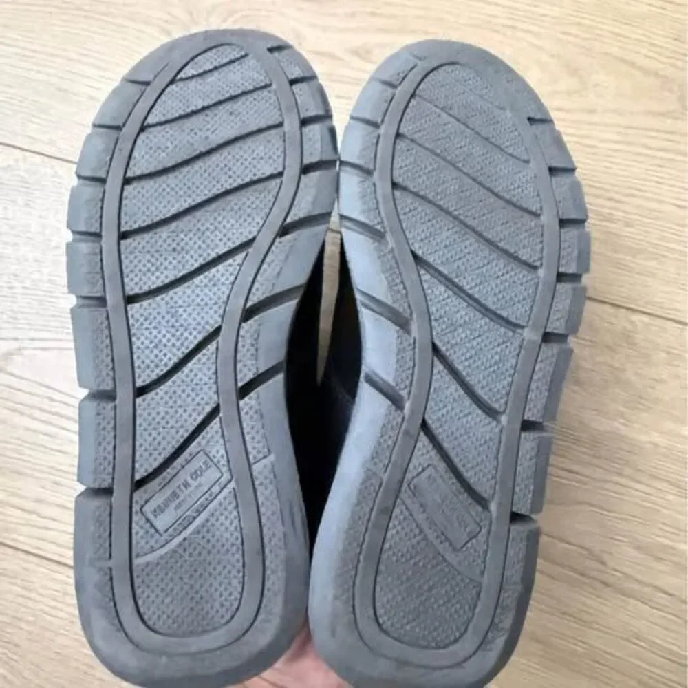 Kenneth Cole Black Leather Suede Kids Shoes Size 13